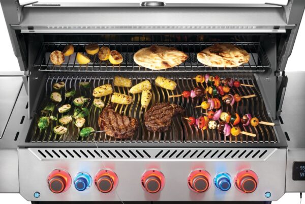 Napoleon Prestige® 665 Connected RSIB roostevabast terasest, WiFi kontrolleri, steigipliidi ja vardapõletiga gaasigrill - Image 6